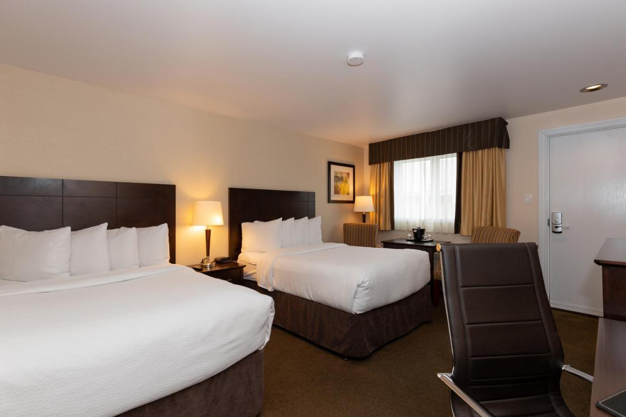 Quality Inn & Suites Матан Екстериор снимка