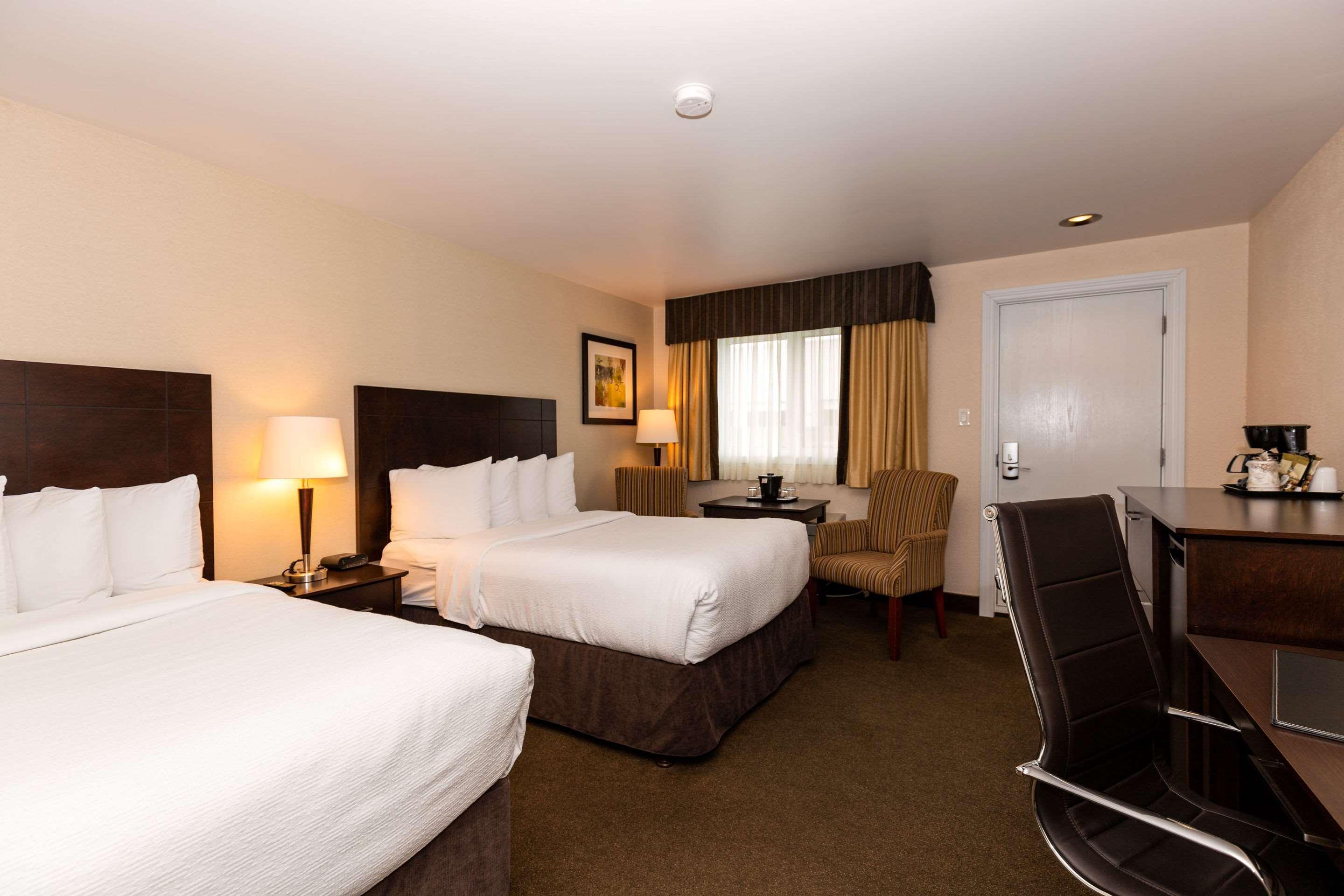 Quality Inn & Suites Матан Екстериор снимка