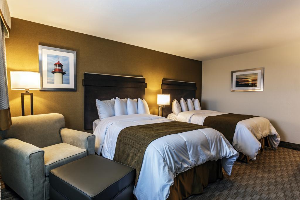 Quality Inn & Suites Матан Екстериор снимка